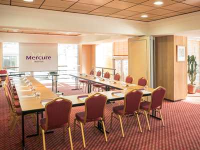 conference room - hotel mercure abbeville centre - abbeville, france