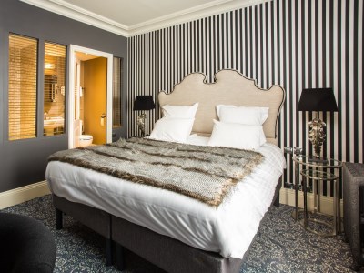 bedroom - hotel vendome - vendome, france