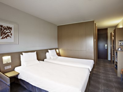 bedroom 1 - hotel novotel paris orly rungis - orly, france
