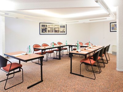 conference room - hotel novotel valenciennes - valenciennes, france