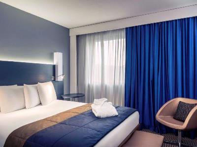bedroom - hotel mercure paris massy gare tgv - massy, france