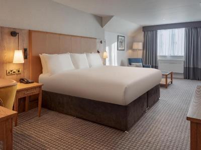 bedroom - hotel doubletree by hilton oxford belfry - thame, united kingdom
