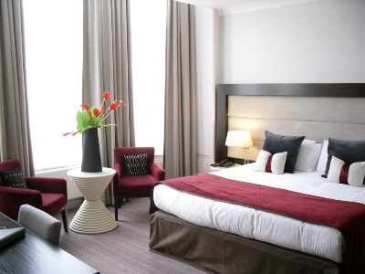 bedroom 1 - hotel mercure aberdeen caledonian - aberdeen, united kingdom