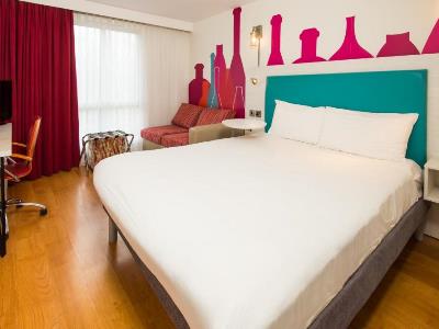 bedroom 3 - hotel ibis styles barnsley - barnsley, united kingdom