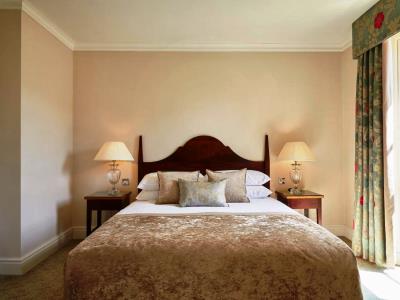 bedroom - hotel macdonald bath spa - bath, united kingdom