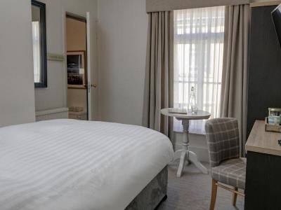 bedroom 1 - hotel lansdown grove - bath, united kingdom