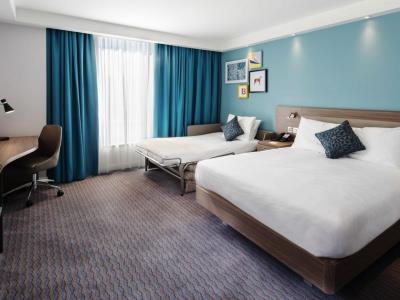 bedroom 2 - hotel hampton by hilton belfast city centre - belfast-n.irl, united kingdom