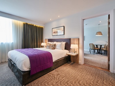 junior suite - hotel park regis - birmingham, united kingdom