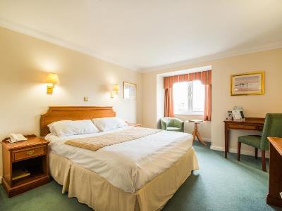 bedroom - hotel arden hotel and leisure club - birmingham, united kingdom