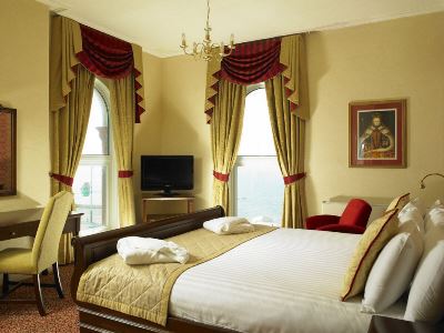 bedroom 2 - hotel imperial - blackpool, united kingdom