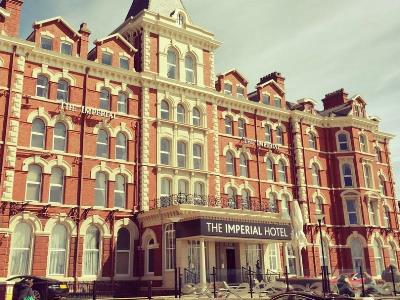 exterior view - hotel imperial - blackpool, united kingdom