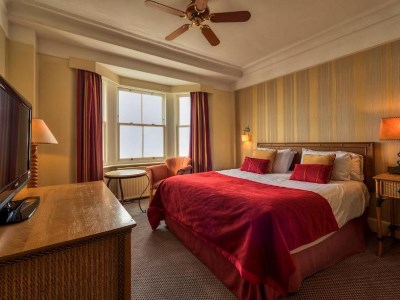 bedroom 2 - hotel old ship - brighton, united kingdom