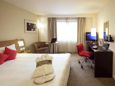 bedroom 4 - hotel novotel bristol centre - bristol, united kingdom