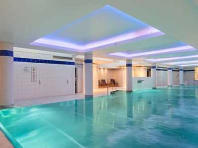indoor pool - hotel hilton cardiff - cardiff, united kingdom