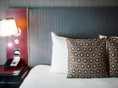 bedroom 1 - hotel radisson blu - cardiff, united kingdom