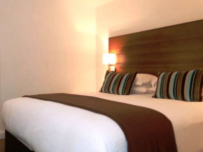 bedroom 1 - hotel doubletree by hilton hotel and spa - chester, united kingdom
