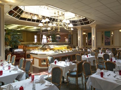 restaurant - hotel croydon park - croydon, united kingdom