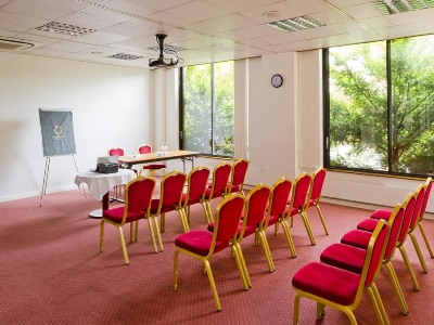 conference room - hotel croydon park - croydon, united kingdom