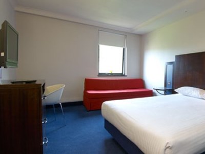 bedroom - hotel britannia hotel edinburgh - edinburgh, united kingdom