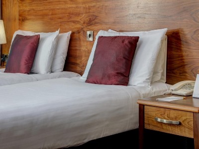 bedroom - hotel best western kings manor - edinburgh, united kingdom