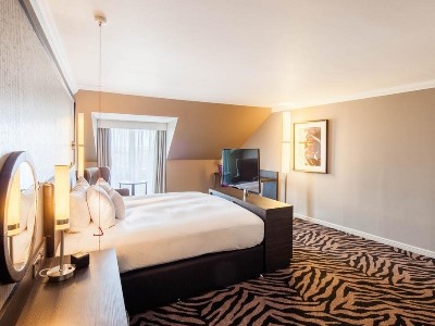bedroom - hotel doubletree edinburgh city centre - edinburgh, united kingdom