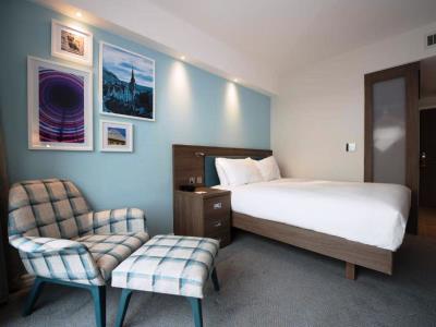 bedroom 3 - hotel hampton by hilton edinburgh west end - edinburgh, united kingdom