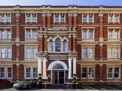 exterior view - hotel mercure exeter rougemont - exeter, united kingdom