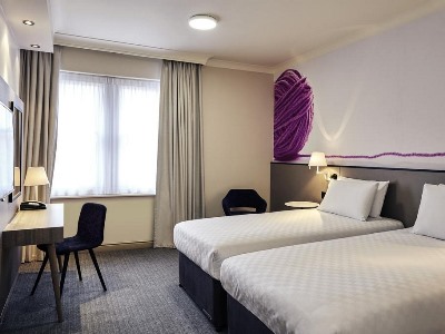 bedroom 1 - hotel mercure exeter rougemont - exeter, united kingdom