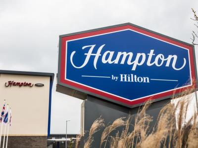 exterior view - hotel hampton by hilton exeter airport - exeter, united kingdom