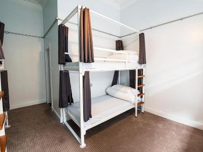 bedroom - hotel safestay glasgow charing cross - glasgow, united kingdom