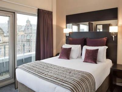 bedroom 1 - hotel fraser suites glasgow - glasgow, united kingdom
