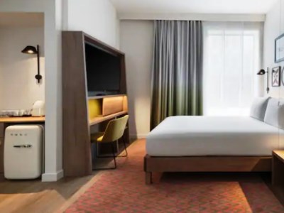 bedroom 2 - hotel hampton by hilton high wycombe - high wycombe, united kingdom