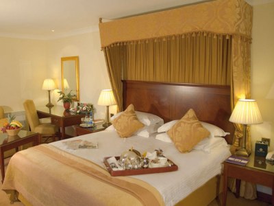 bedroom - hotel macdonald drumossie - inverness, united kingdom