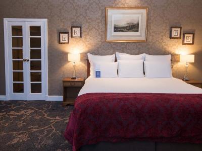bedroom - hotel kingsmills - inverness, united kingdom