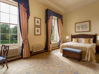 bedroom 5 - hotel oulton hall hotel, spa and golf resort - leeds, united kingdom