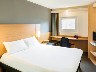bedroom 2 - hotel ibis leeds centre - leeds, united kingdom