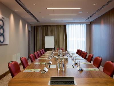 conference room - hotel hilton liverpool city centre - liverpool, united kingdom