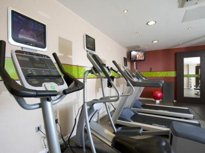 gym - hotel hampton by hilton city centre - liverpool, united kingdom