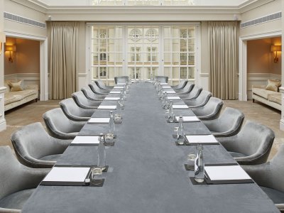conference room - hotel landmark - london, united kingdom