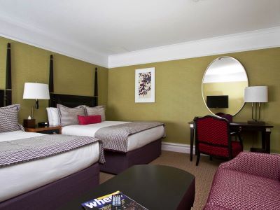 bedroom 1 - hotel st ermins - london, united kingdom