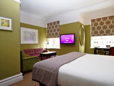 bedroom 3 - hotel st ermins - london, united kingdom