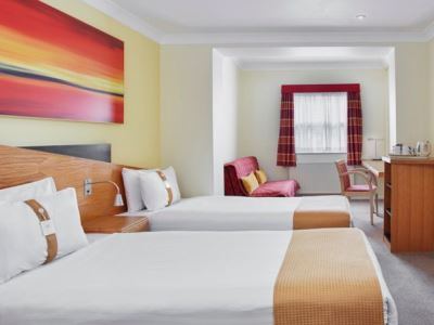 bedroom 1 - hotel holiday inn express london-victoria - london, united kingdom