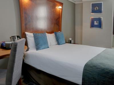 bedroom - hotel corus hyde park - london, united kingdom