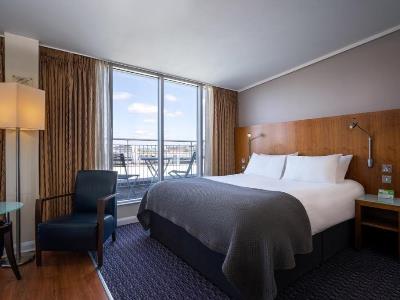bedroom - hotel holiday inn london - camden lock - london, united kingdom