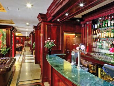 bar - hotel fitzrovia - london, united kingdom