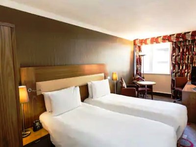 bedroom 1 - hotel hilton london olympia - london, united kingdom
