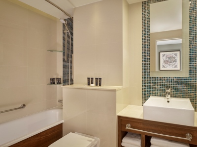 bathroom - hotel 100 queen's gate curio collection hilton - london, united kingdom