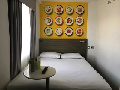 bedroom 3 - hotel heeton concept hotel - kensington london - london, united kingdom
