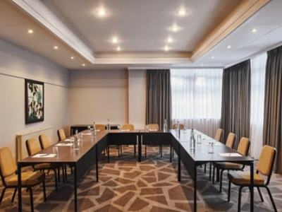 conference room 2 - hotel doubletree by hilton london - ealing - london, united kingdom