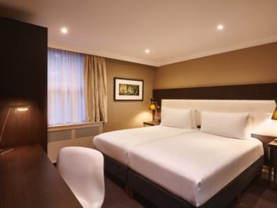 bedroom 2 - hotel doubletree by hilton london - ealing - london, united kingdom